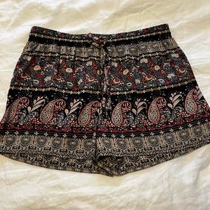 Bohemian shorts ✨